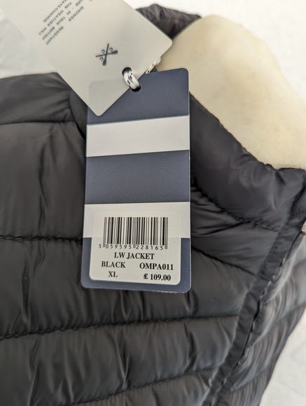 NEW Crew Clothing Lightweight Quilted Jacket - Size XL - Black - P2P 24" - Picture 5 of 9